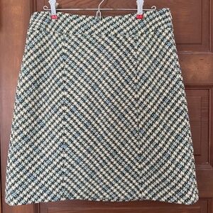 Ann Taylor wool A line skirt, size 6